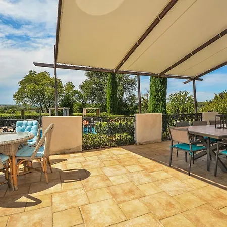 Holiday home Grand Pavillion Aubais